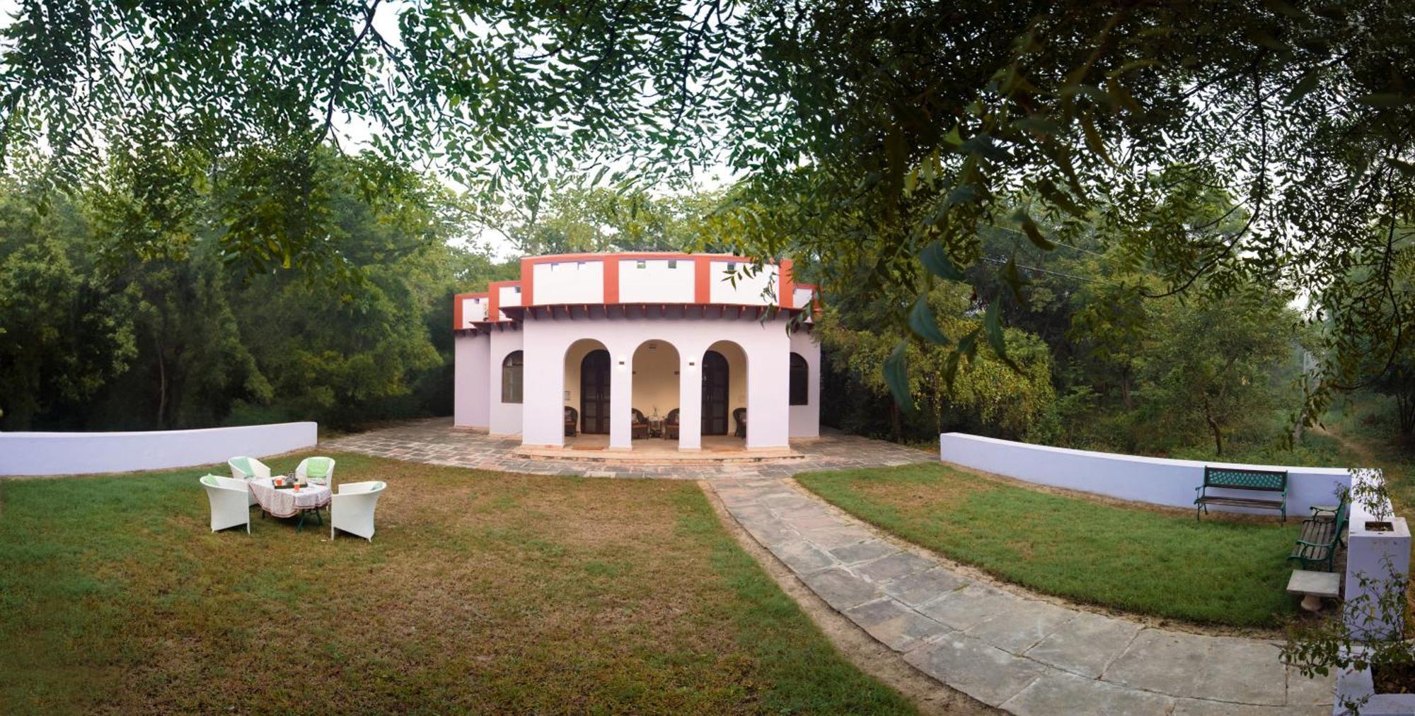 Mela Kothi - The Chambal Safari Lodge Bah Экстерьер фото